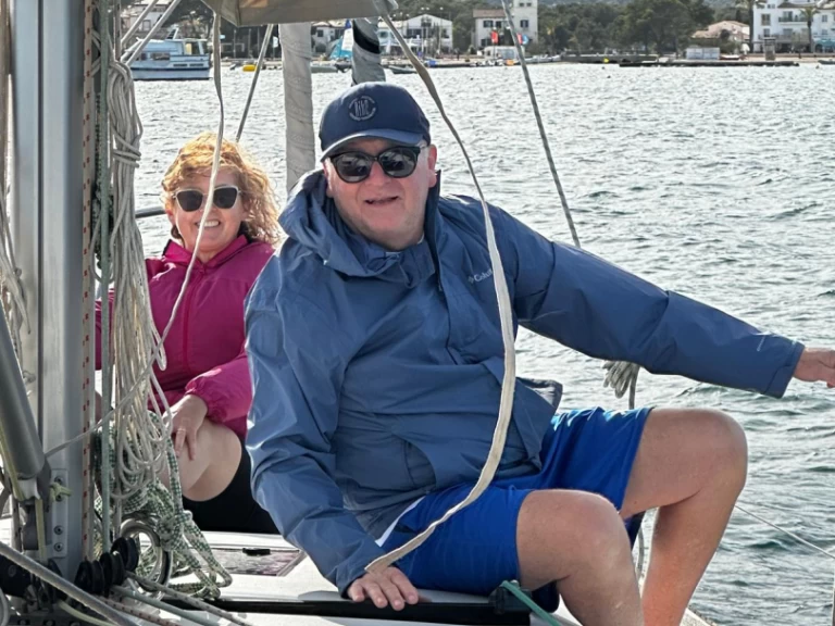 Żaglowiec do wynajmu w Barcelona w najlepszej cenie