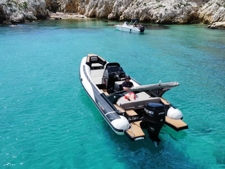 Wynajem Łódż półsztywna w Hyeres - Master Master 699