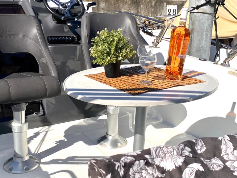 Wynajem w Monako- Bénéteau Flyer 6.6 SPACEdeck na SamBoat