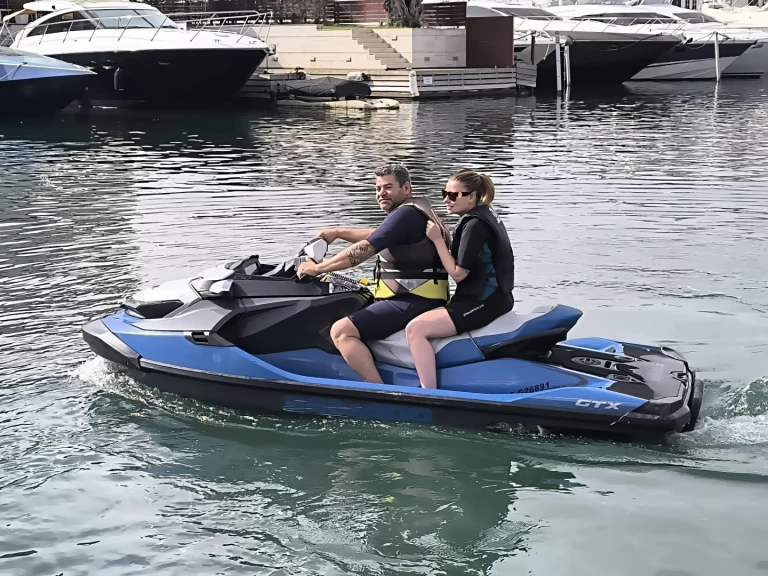 Wynajem łodzi Empuriabrava tanio GTX 170