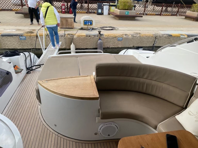 Wynajmij Motorówka z lub bez skippera Rizzardi w Santa Maria di Leuca