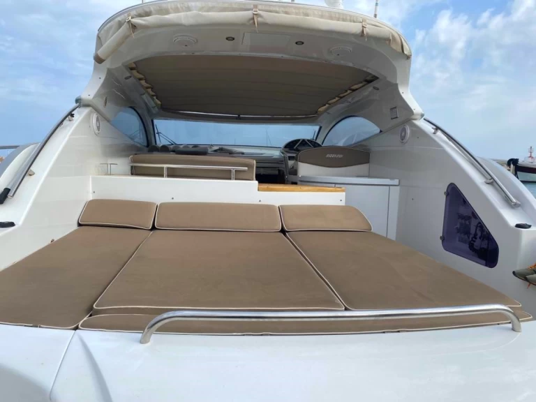 Motorówka do wynajmu w Santa Maria di Leuca w najlepszej cenie