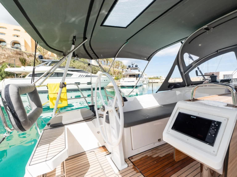 Wynajem Żaglowiec w San Ġiljan - Bavaria Bavaria C42