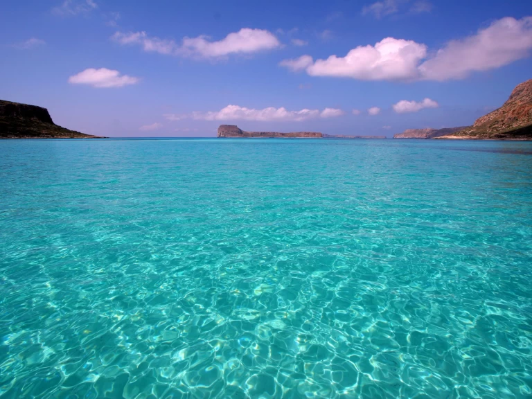 Katamaran do wynajmu w Kissamos w najlepszej cenie