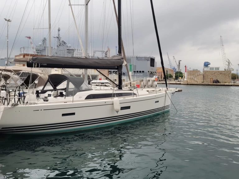X-Yachts X-Yachts X4³ między profesjonalistami a osobami prywatnymi w Toulon