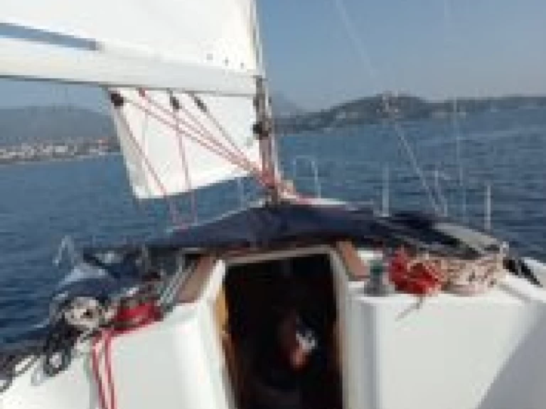 Wynajem łodzi Jeanneau Sun Odyssey 33i w Toulon na SamBoat 