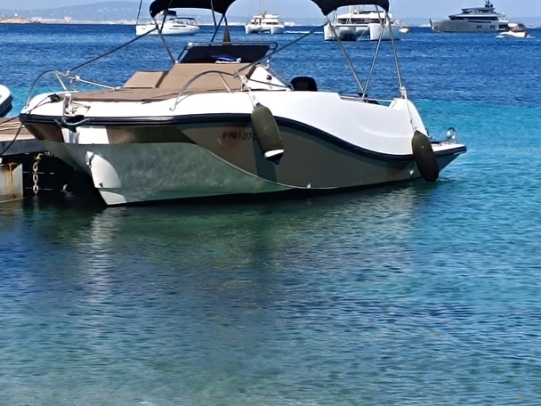 Wynajem łodzi V2 BOATS 7.0 Sundeck w Portals Nous na SamBoat 