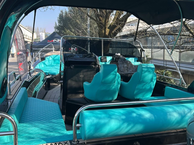 Aqumax B27 między profesjonalistami a osobami prywatnymi w Bol