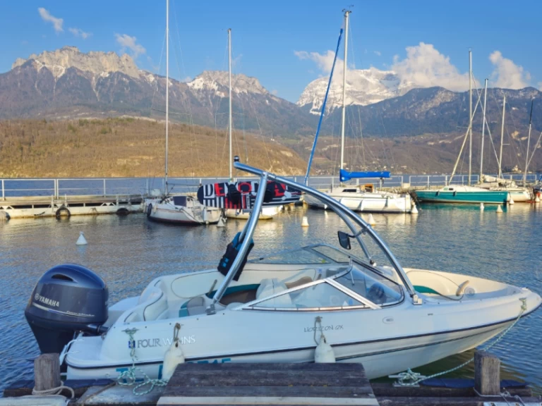 Wynajem w Saint-Jorioz- Four Winns Horizon 170 na SamBoat