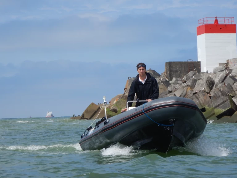 Wynajem łodzi Anglet tanio WB 480