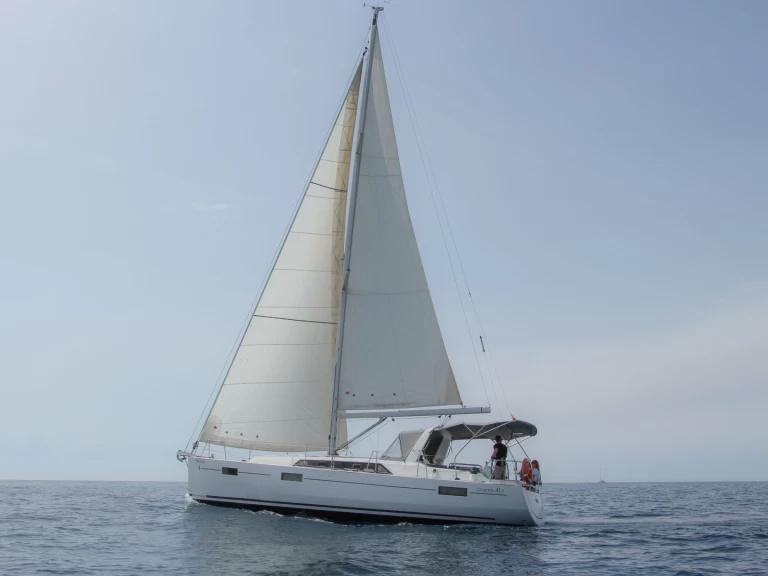 Wynajem łodzi Bénéteau Oceanis 41.1 w Castell-Platja d'Aro na SamBoat 