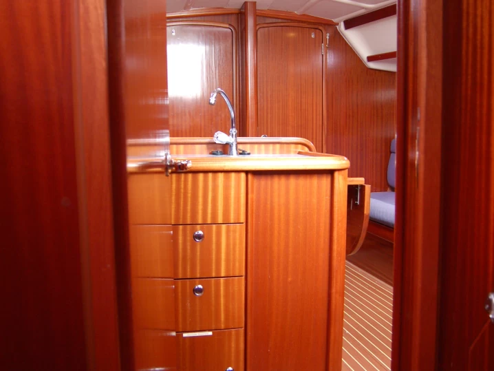 Bavaria Bavaria 36 między profesjonalistami a osobami prywatnymi w Kiel