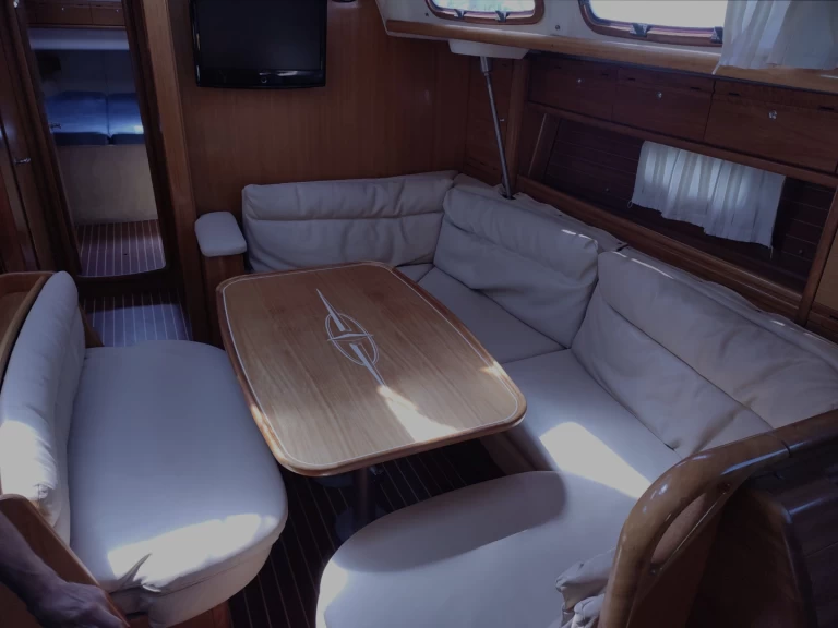 Wynajmij Żaglowiec z lub bez skippera Bavaria w Le Grau-du-Roi