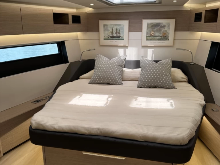 Wynajmij Żaglowiec z lub bez skippera Hanse w La Savina