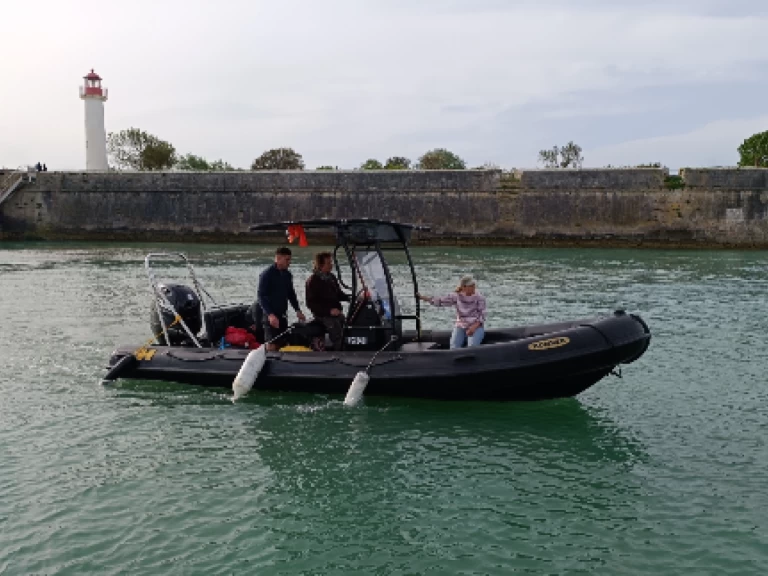 Wynajem łodzi La Flotte tanio destroyer