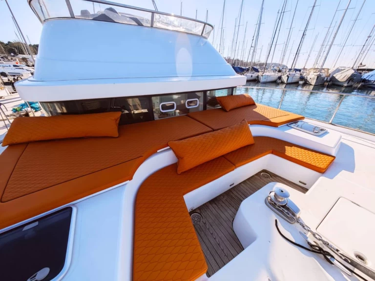 Wynajmij Motorówka z lub bez skippera Lagoon w Rovinj