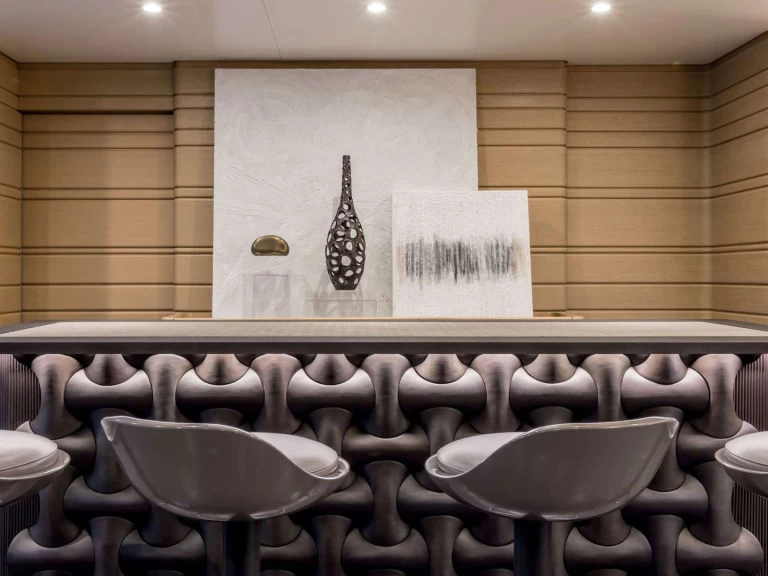 Benetti Moca między profesjonalistami a osobami prywatnymi w Bodrum