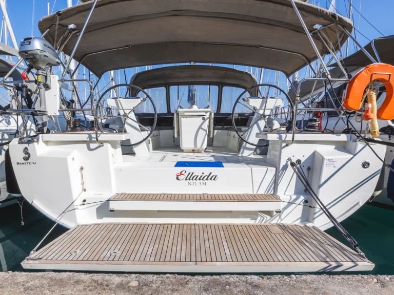 Żaglowiec do wynajmu w Lefkáda w najlepszej cenie