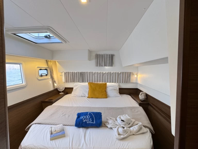 Wynajem Katamaran w Toúrlos - Lagoon Lagoon 42