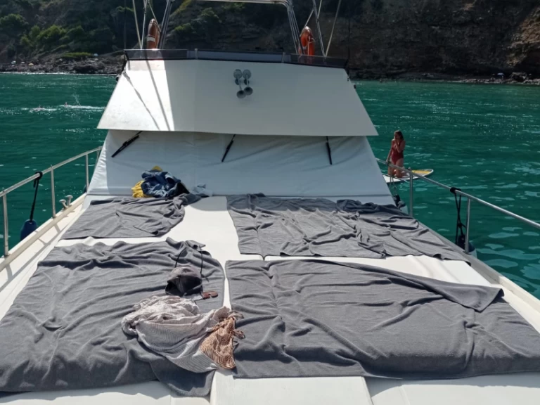 Wynajem łodzi Can Picafort tanio Guy Couach 120 Fly