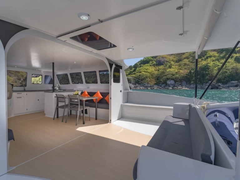 Wynajem w Phuket (City)- Stealth 420 F1 Power Catamaran na SamBoat