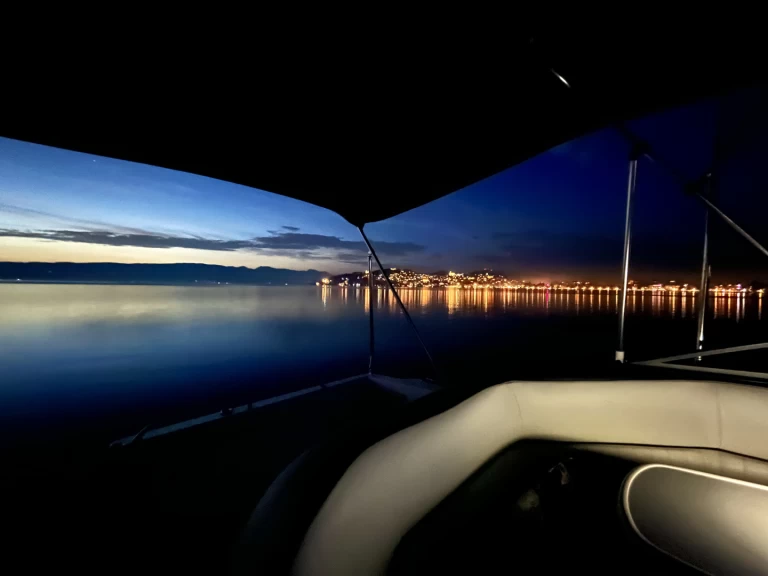 Bayliner Bayliner 2655 Cierra między profesjonalistami a osobami prywatnymi w Ohrid