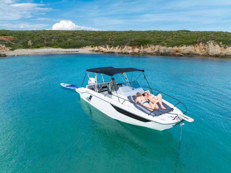 Motorówka do wynajmu w Mahon w najlepszej cenie