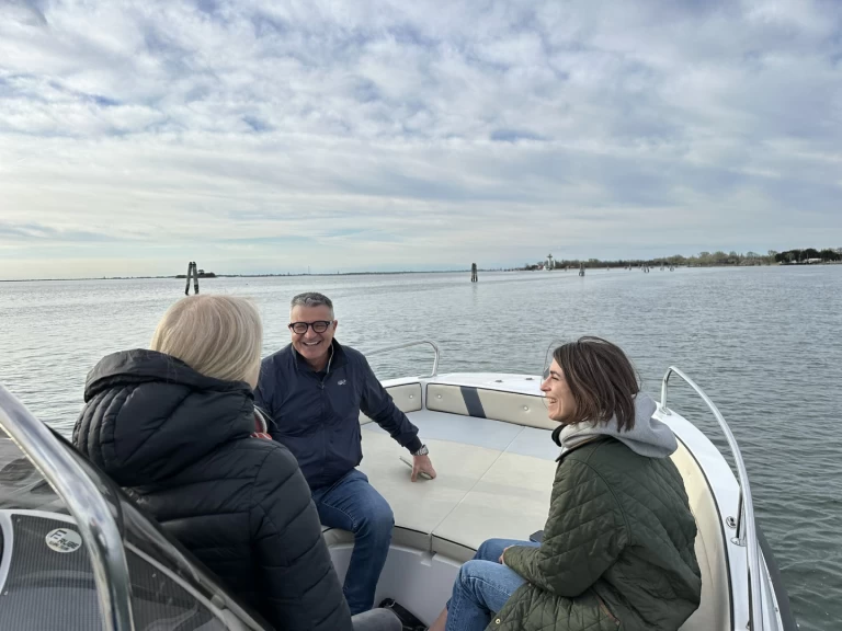 Wynajmij Motorówka z lub bez skippera Brube w Lido