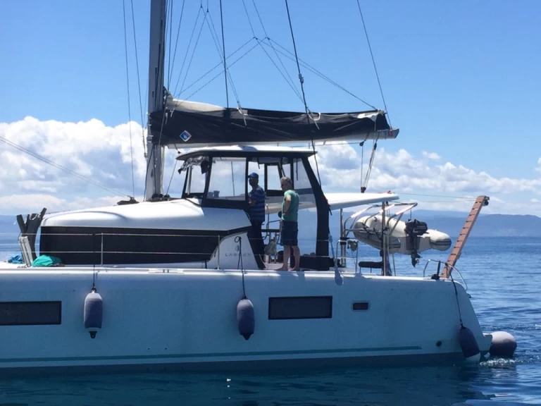 Wynajmij Lagoon Lagoon 42 w Lefkáda