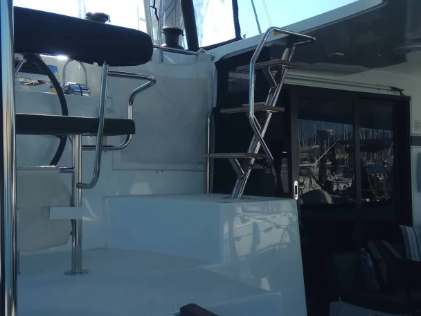 Wynajem łodzi Lefkáda tanio Lagoon 42