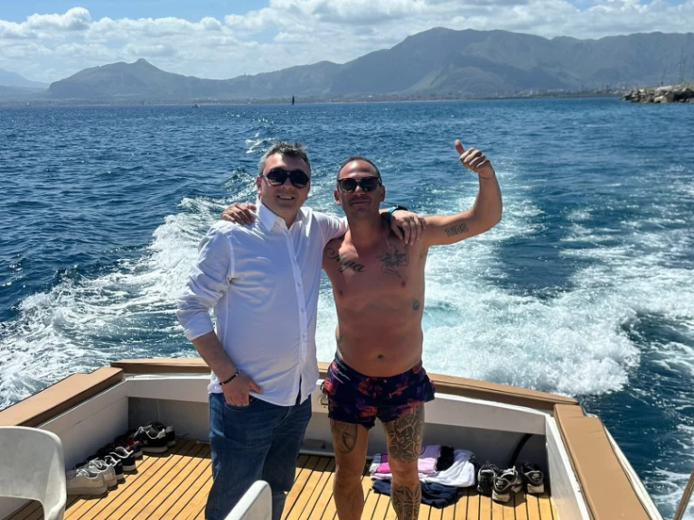 Motorówka do wynajmu w Palermo w najlepszej cenie