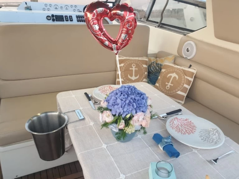 Motorówka do wynajmu w Gallipoli w najlepszej cenie