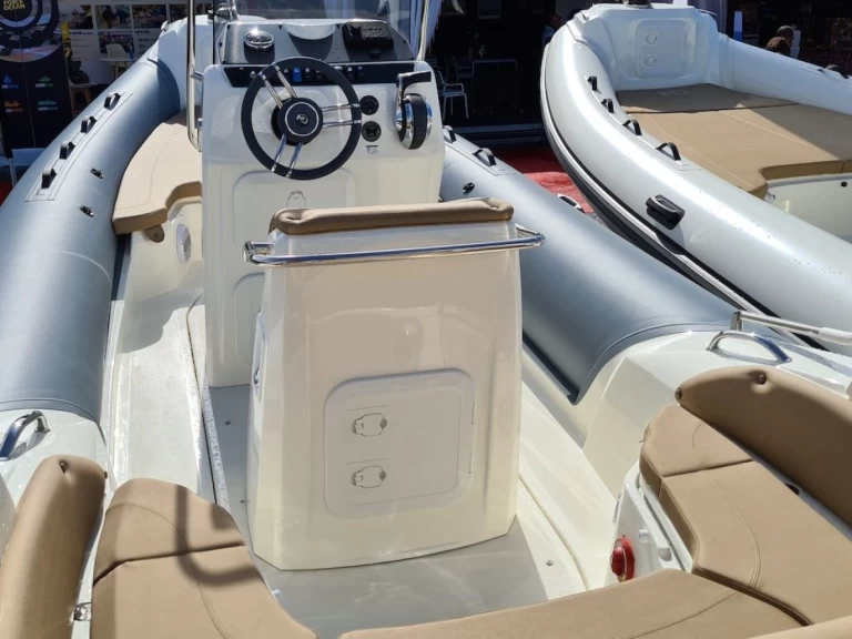 Wynajem w Mandelieu-la-Napoule- Nuova Jolly Prince 22 na SamBoat