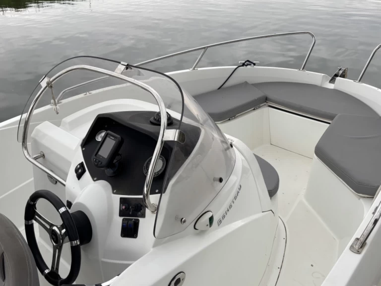 Wynajmij Bénéteau Flyer 550 Open w Palavas-les-Flots