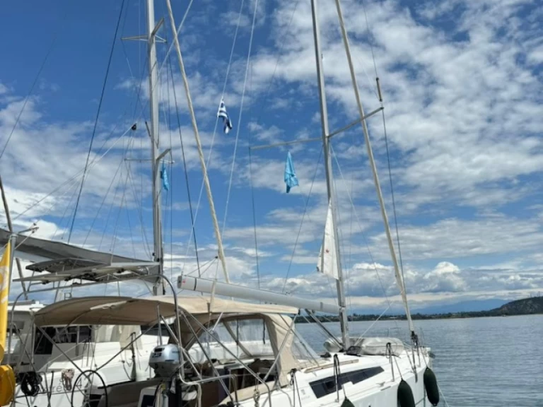Wynajmij Dufour Dufour 390 w Preveza