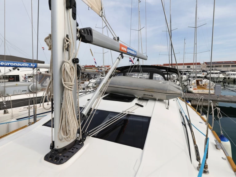 Wynajem łodzi Elan Impression 45.1 w Pirovac na SamBoat 