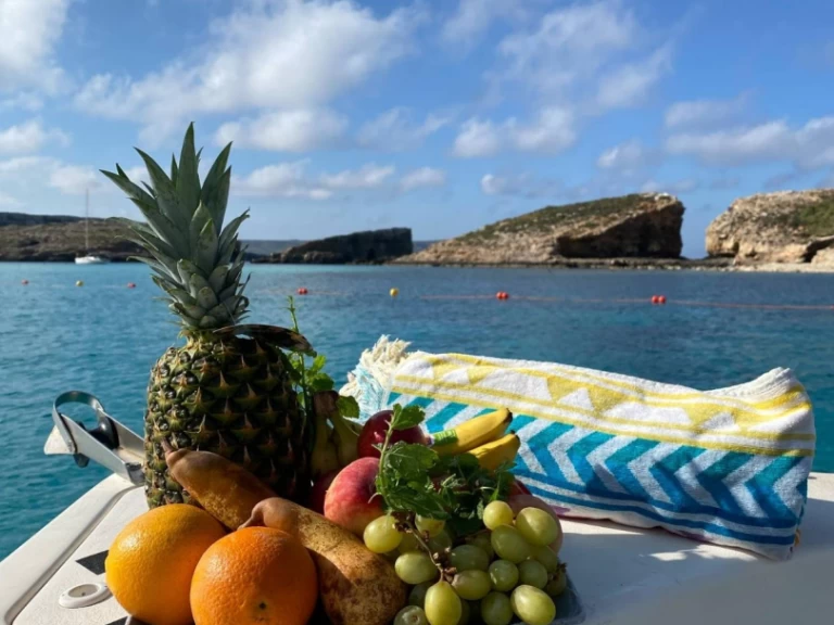 Wynajmij Buccaneer Sea Rover 198 w Ċirkewwa