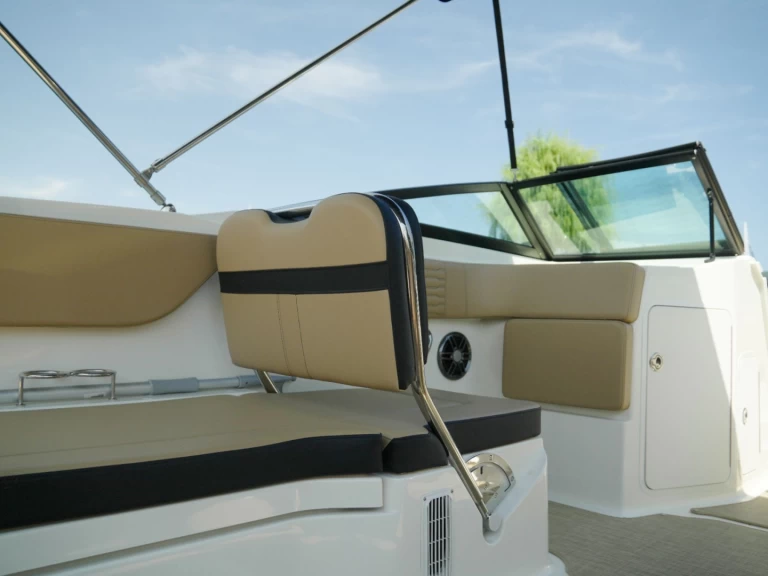 Wynajmij Sea Ray Sea Ray 210 w Aix-les-Bains