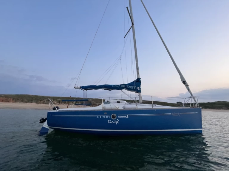 Wynajem Żaglowiec w La Trinité-sur-Mer - Bénéteau First 210 Spirit