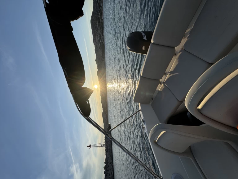 Wynajem łodzi Marsylia tanio Activ 605 Open Pack Sport