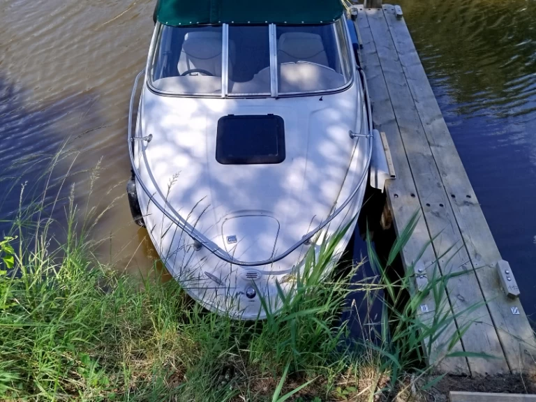 Wynajem łodzi Biscarrosse tanio Bayliner 1802 Capri Cuddy