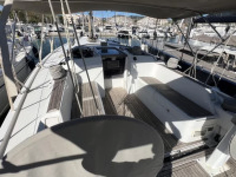 Żaglowiec do wynajmu w Larmor-Plage w najlepszej cenie