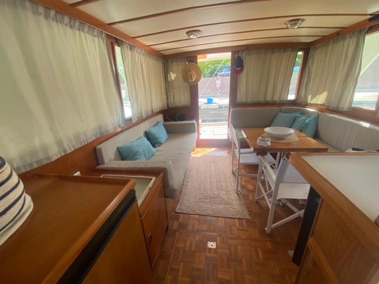 Wynajmij c&l marine corporation europa 40 w Palermo