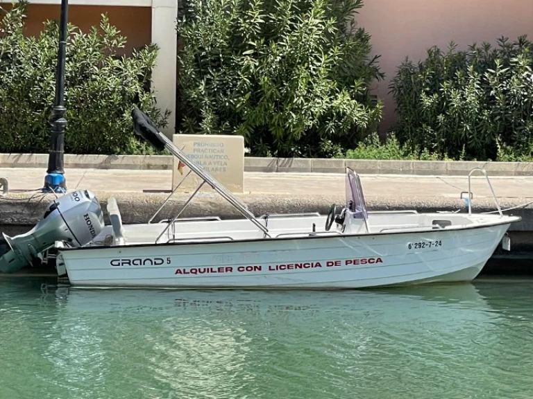 Wynajem łodzi Port Saplaya tanio N585