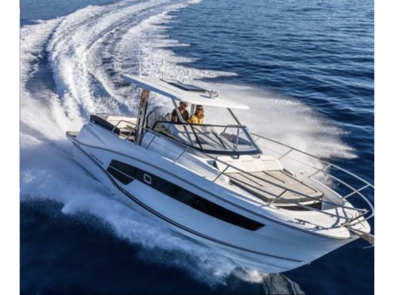 Wynajem w La Trinité-sur-Mer- Jeanneau Cap Camarat 10.5 WA na SamBoat