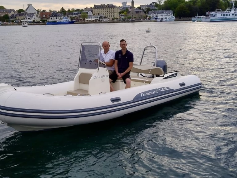 Wynajmij Capelli Tempest 570 w Port de Sainte-Marine