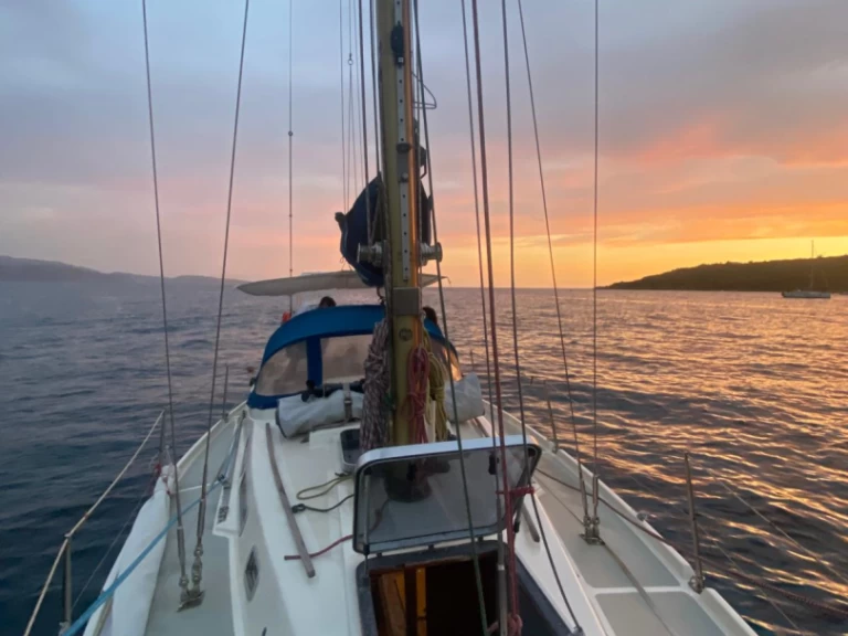 Żaglowiec do wynajmu w Marsylia w najlepszej cenie