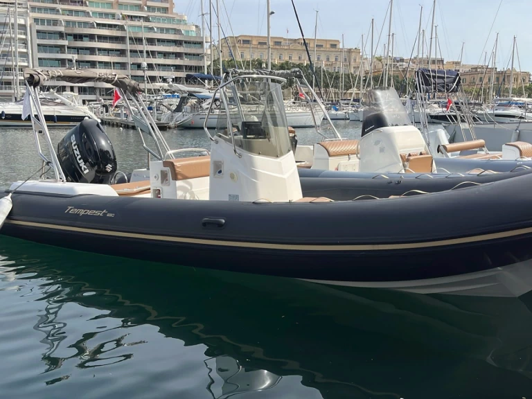 Wynajem łodzi Capelli Tempest 690 w Pietà na SamBoat 