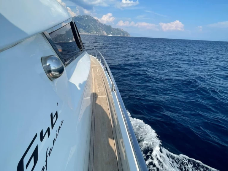 Wynajem Motorówka PRIMATIST By Bruno Abbate z patentem 