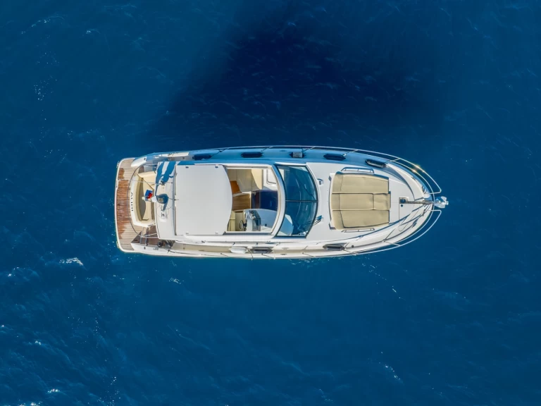 Wynajem Motorówka w Porto Pollo - Jeanneau Prestige 38 S